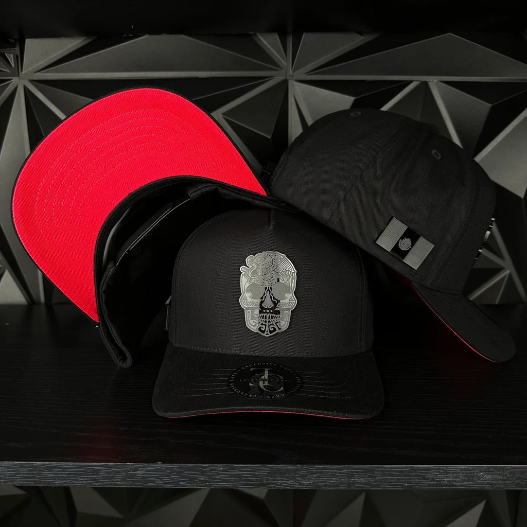 Mexico Skull Snapback Cap - Black/Red
