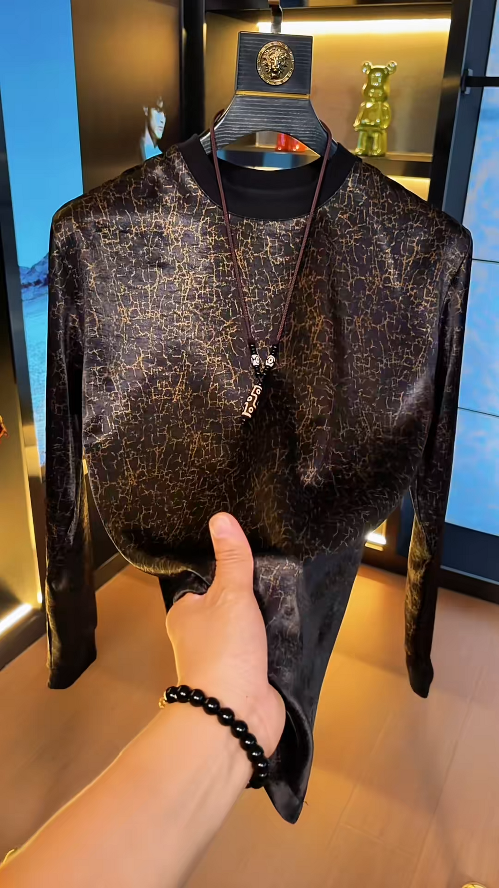 Black Gold Crack Print Long Sleeve T-Shirt