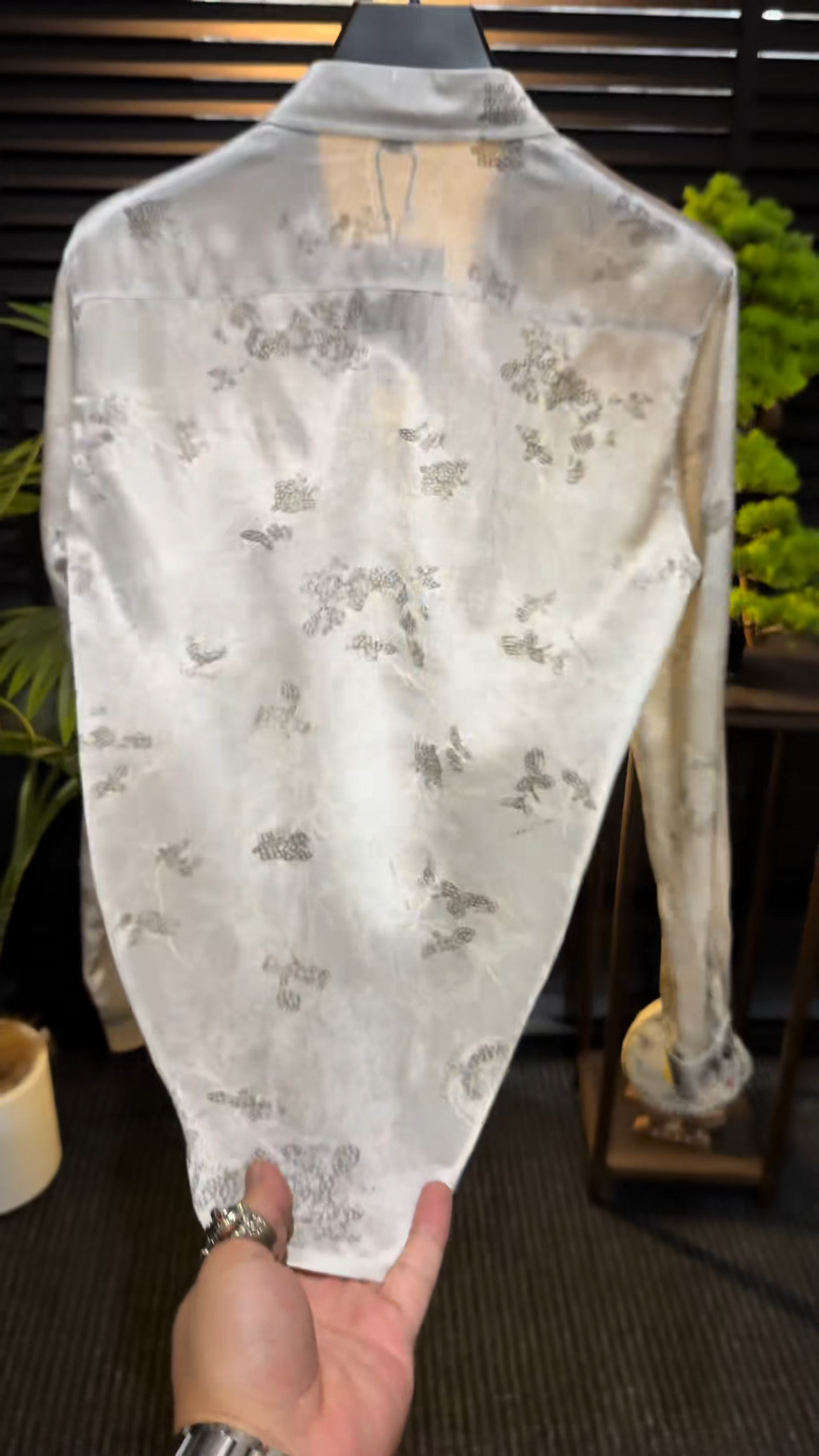Light Gray Silk-Look Patterned Long Sleeve Shirt