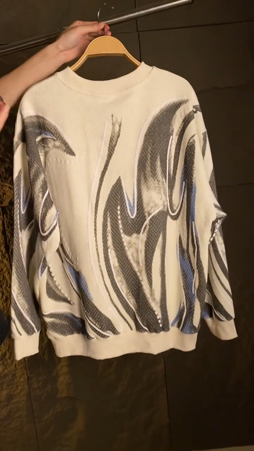 Ivory Black Blue Abstract Print Sweatshirt