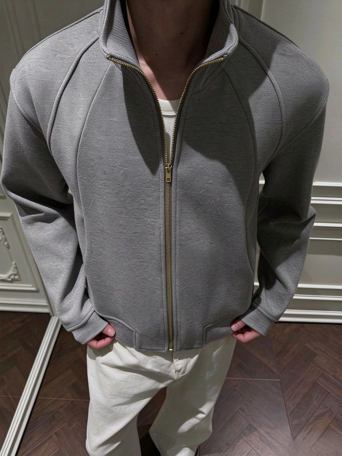 Minimalist Stand-Collar Zip-Up Sweatshirt