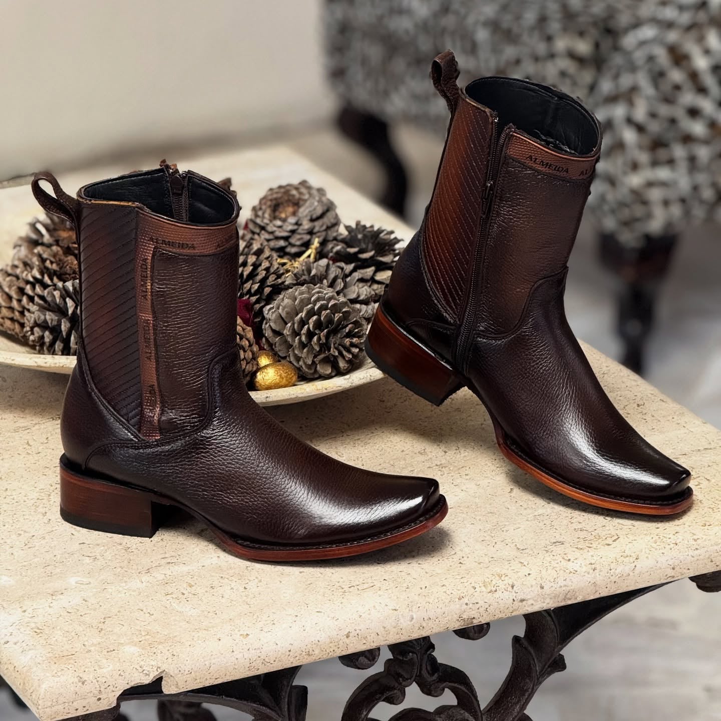 Men's Classic Vintage Cowboy Leather Boots