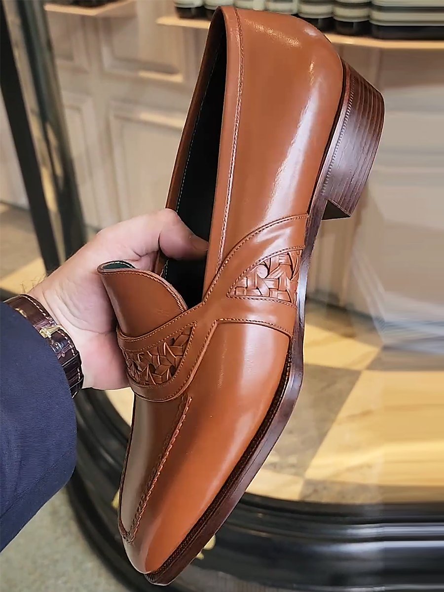 Saddle Strap Braided Men's Loafer