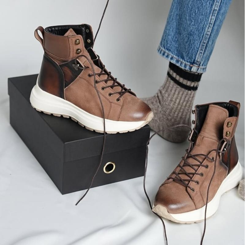 Men's Lace-Up Leather Soft Sole High Top Casual Shoes