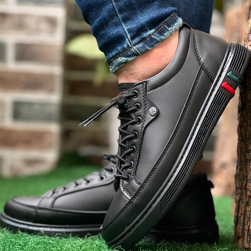 Men's Soft Sole Lace-up Leather Casual Shoes