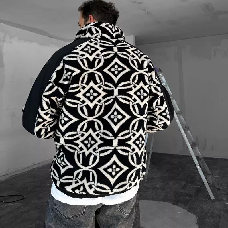 Patterned Plush Sweatshirt With Pockets